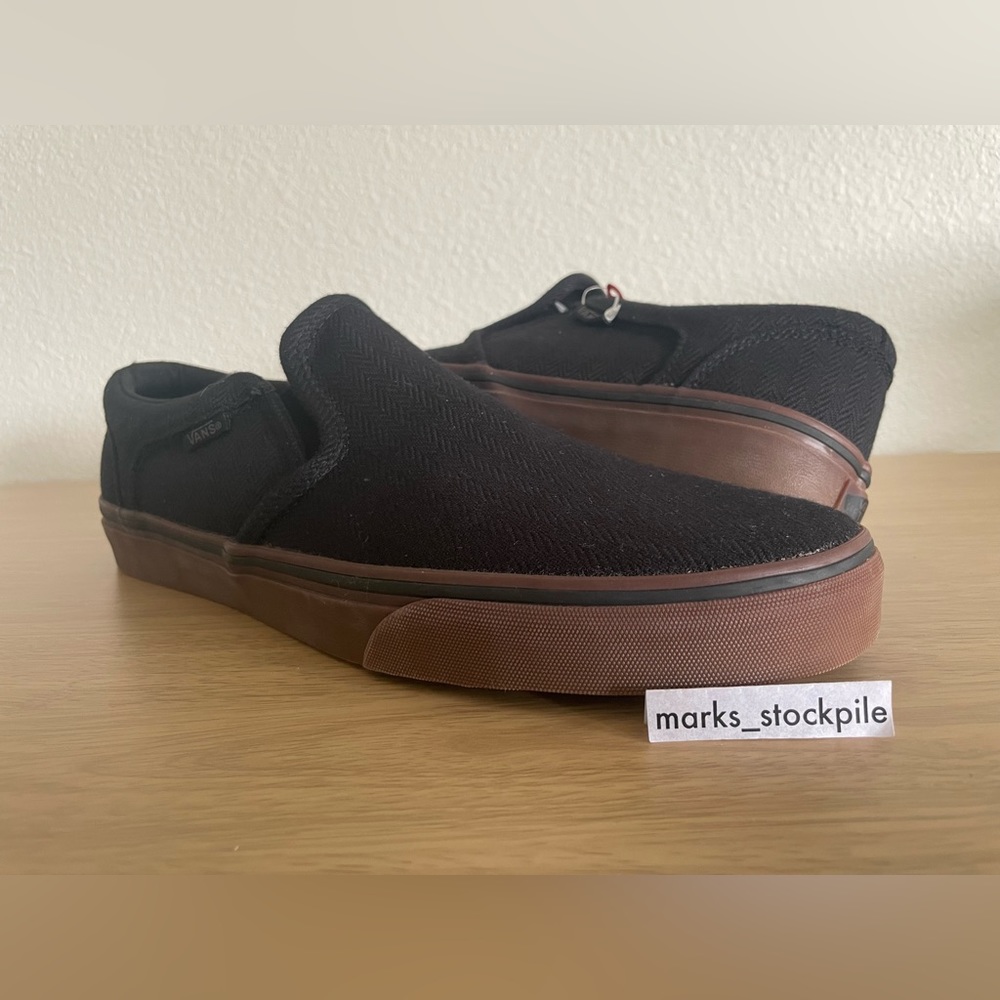 2016 Vans Asher Slip Ons Herringbone Black Gum Sneakers Men Sz 10.5